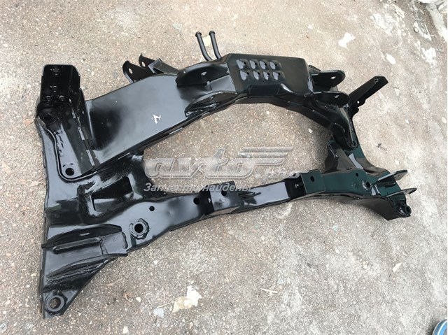 Подрамник задний MR961172 Matomi
