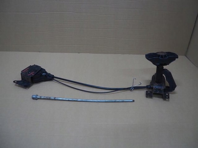 Soporte de rueda de repuesto 572111401R RENAULT