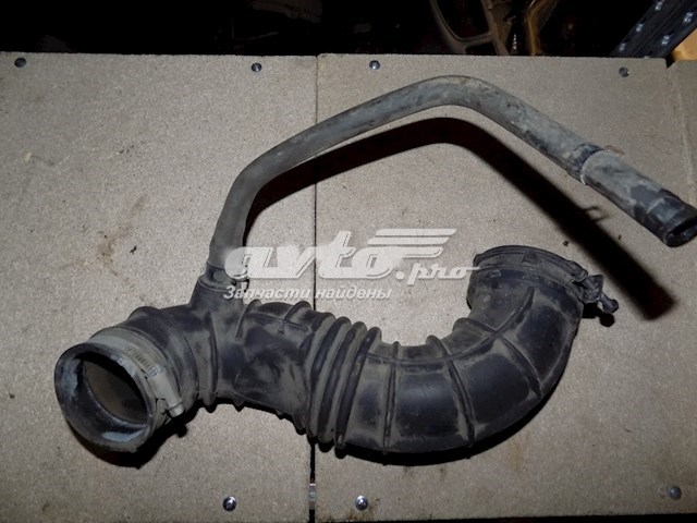Выпускной патрубок воздушного фильтра 281382H000 Hyundai/Kia