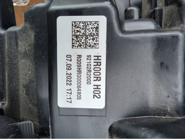 92102R2000 Hyundai/Kia Фара передняя правая