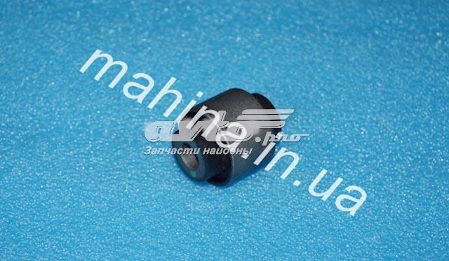Сайлентблок задней реактивной тяги M112919150 Chery