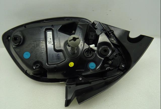Задняя левая фара Renault (RVI) 265552638R цена, от 155.58 USD