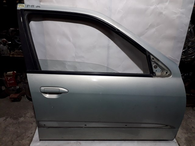 Porta dianteira direita para Nissan Primera (WP11)