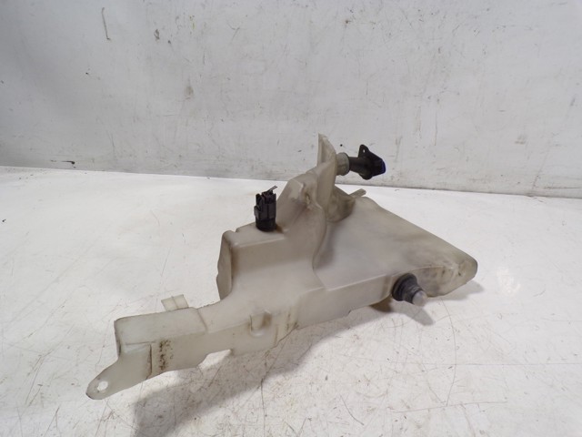 Бачок омывателя C2Z30983 Jaguar