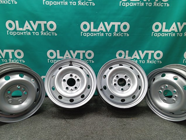 500330663 Iveco Диски колесные стальные (штампованные)