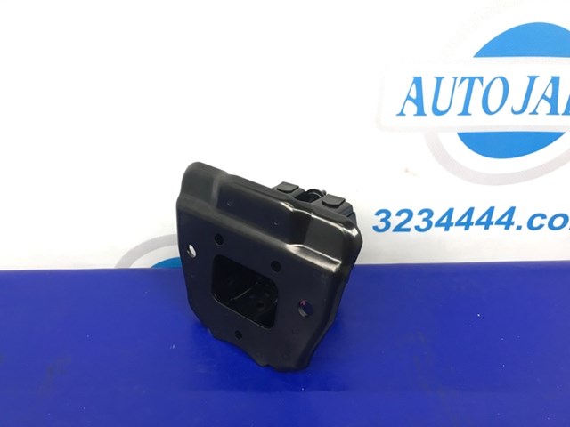 Кронштейн усилителя заднего бампера Nissan/Infiniti 852103TA0A