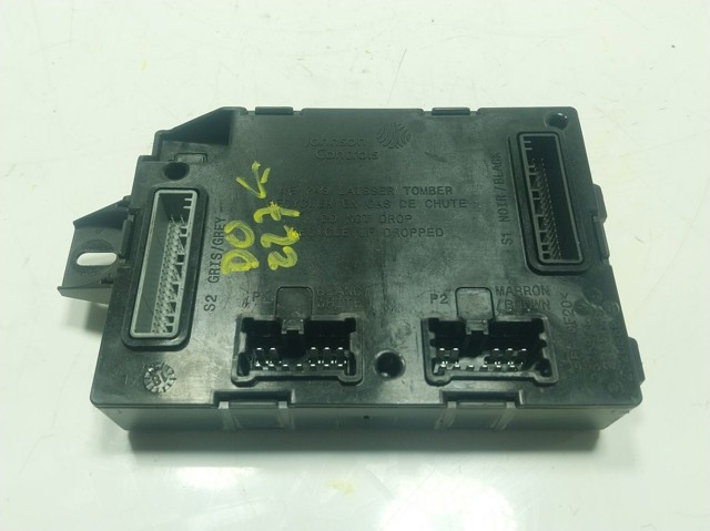  Renault (RVI) 284B15944R