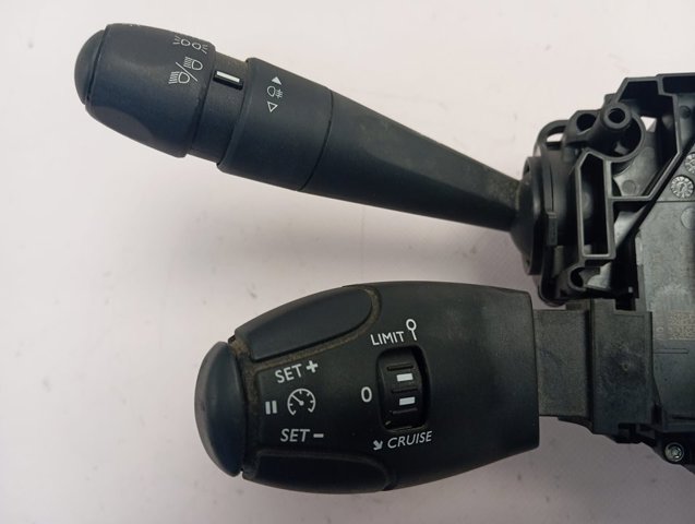 Правый подрулевой переключатель 98262150ZD Peugeot/Citroen