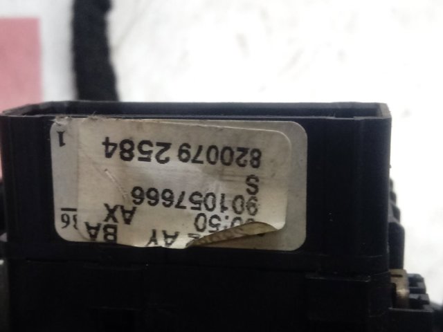 Правый подрулевой переключатель  Renault (RVI) 8200792584 цена, от 16.91 USD