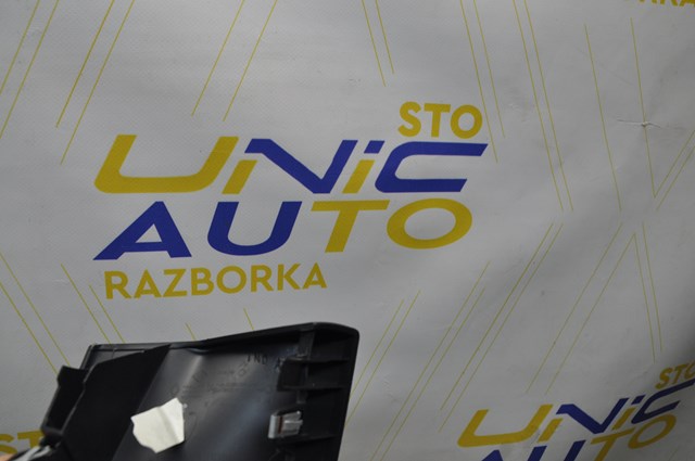  Renault (RVI) 682100001R