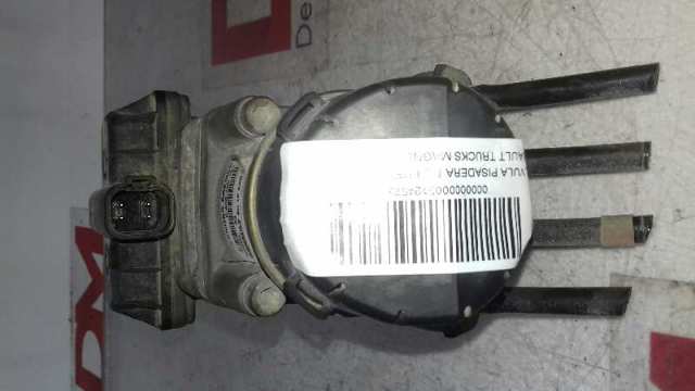 Купить 5010260394 Renault (RVI) Кран тормозной, подпедальный (TRUCK)