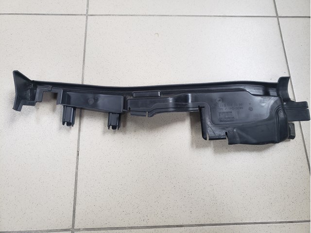 Воздуховод (дефлектор) радиатора правый Mercedes A2235053000 цена, от 44.34 USD