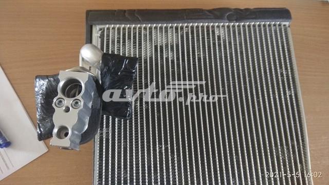 Охладитель воздуха Toyota 8850178050