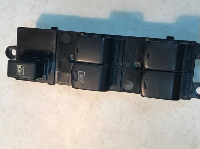 25401BH12C Nissan note блок кнопок управления стеклоподьёмниками 4