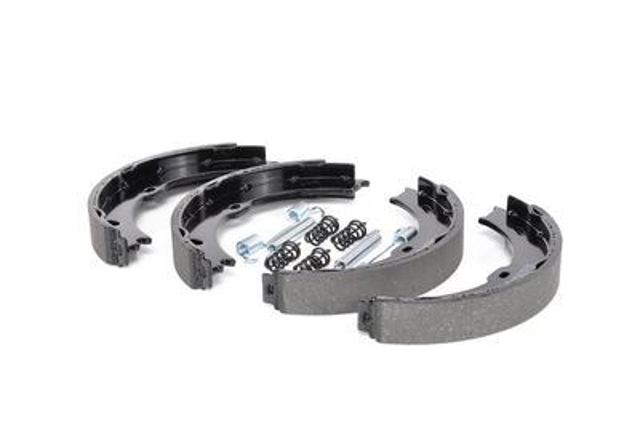 Купить 986487720 Bosch Колодки ручника/стояночного тормоза