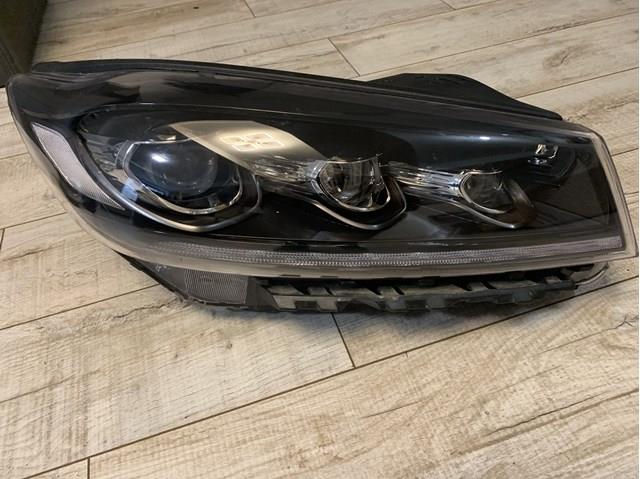 Правая блок фара Hyundai/Kia 92102C5600 цена, от 366.82 USD