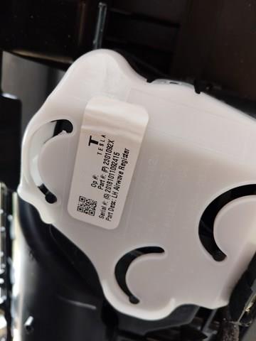 Панель салона передняя "торпедо" Tesla Motors 108340105J цена, от 236.17 USD