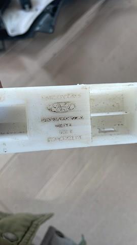 DS73F132B22A Ford 