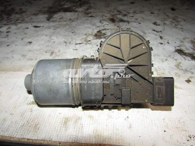 Купить 390241544 Renault (RVI) 