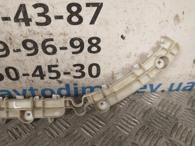 Левый кронштейн заднего бампера Q-fix Q3760388