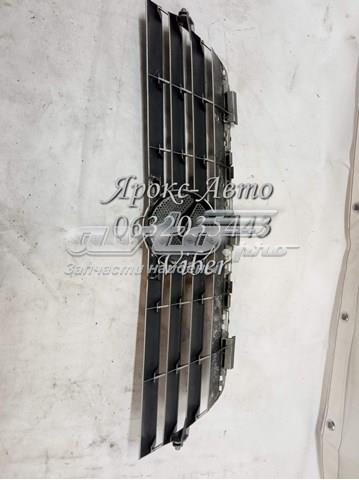 Решетка Mercedes A20388010837246