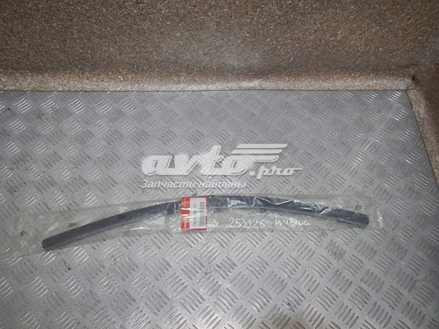 Щетка-дворник лобового стекла водительская Honda 76620SNBG01
