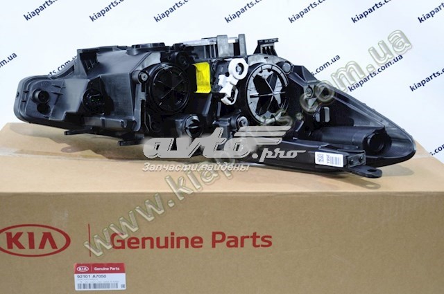 Фары Hyundai/Kia 92101A7050