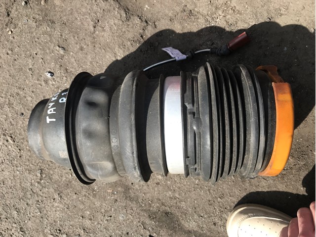 Пневмоподушка/пневморессора моста заднего VAG 9J1616026C цена, от 572.03 USD