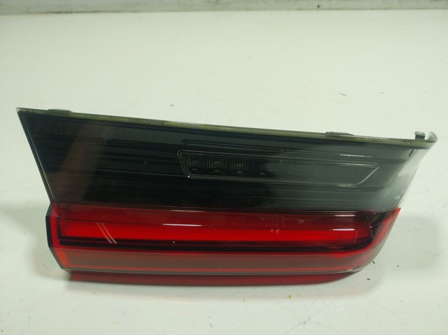 63215A3BC57 BMW Задняя левая внутренняя фара