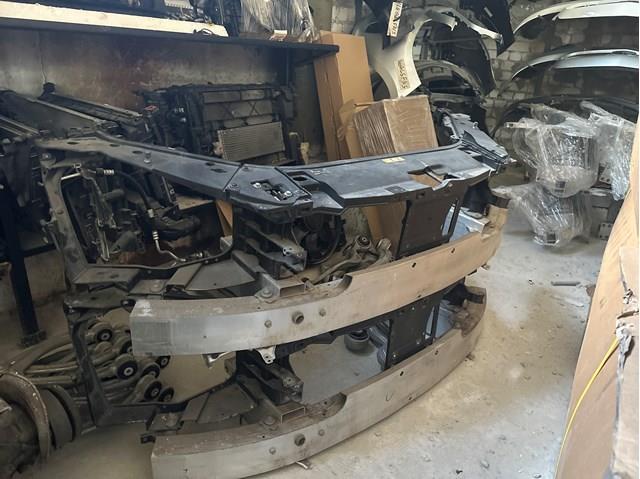 Верхняя рамка радиатора A2226202930 Mercedes