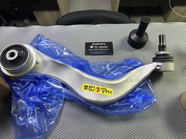 31108869738 BMW 