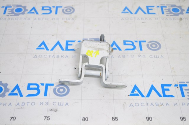 Петля задней двери, правой Mazda KB7W72210 цена, от 14.91 USD