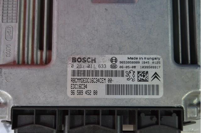 Блок управления двигателем 0281011633 Bosch