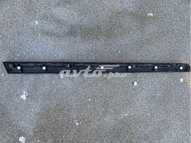 808766FR0A Nissan/Infiniti Молдинг двери передней правой нижний