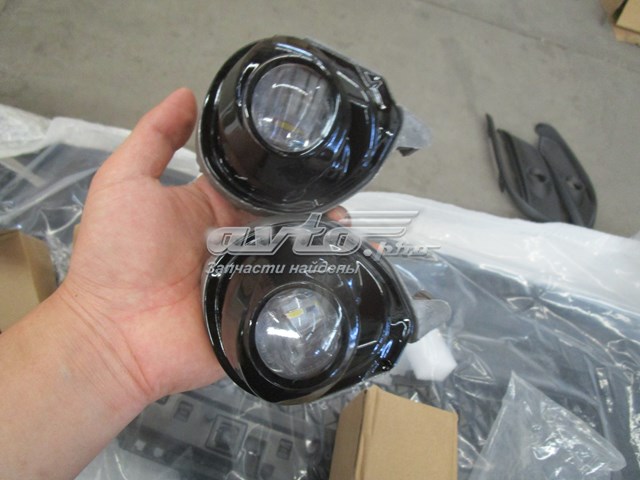 B63B51680A Mazda luzes de nevoeiro direitas