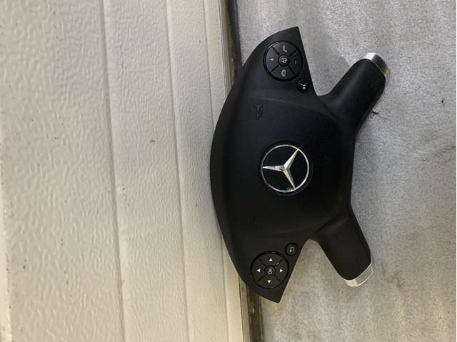 Рулевое колесо Mercedes A2124600403