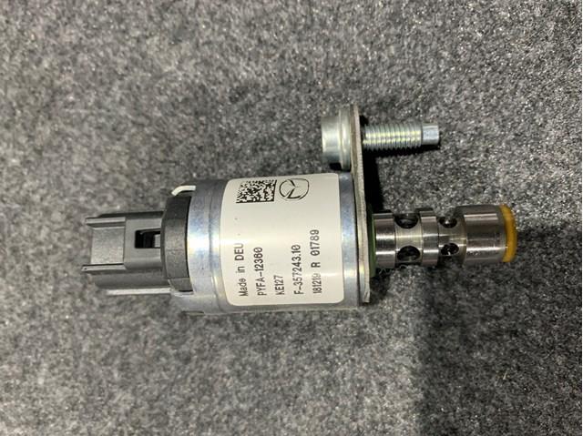  Клапан положения распредвала Mazda PYFA12360