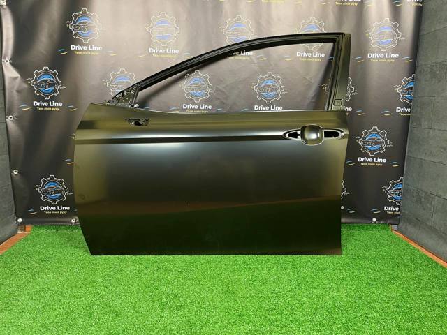 6700233251 Toyota Водительская дверь