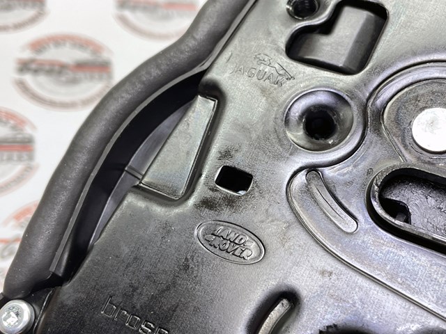  LR153712 Land Rover
