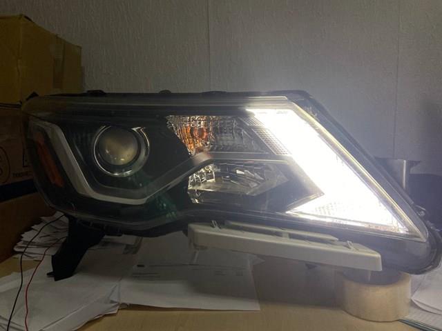 Правая блок фара Nissan/Infiniti 260109PF0A цена, от 206.78 USD