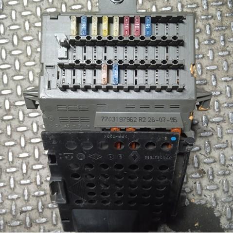  Renault (RVI) 7703197962 цена, от 11.27 USD