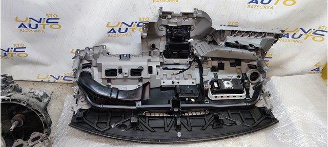  681000711R Renault (RVI)