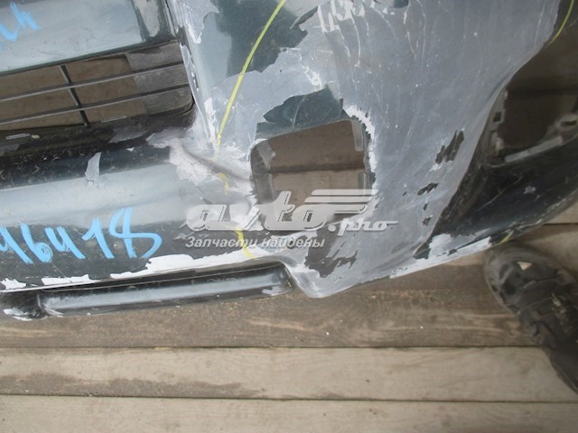 Передний бампер 5211942710 Toyota