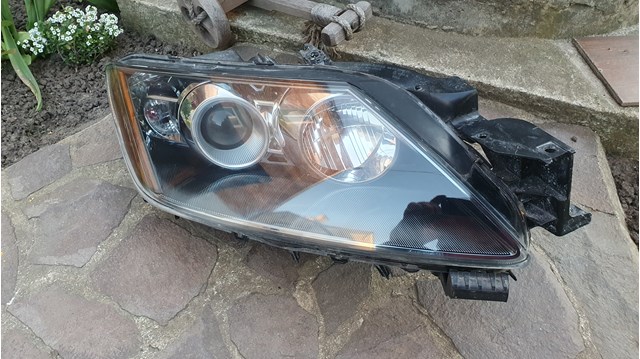 Правая блок фара Mazda EH1051030 цена, от 217.91 USD