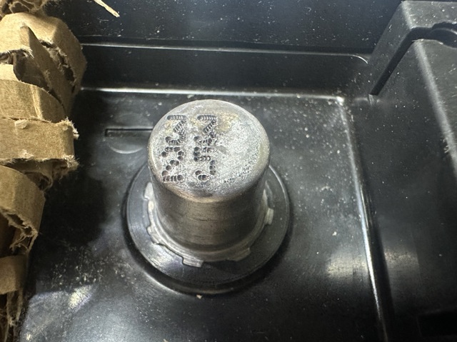 Купить Land Rover Емкость 80А/ч 429123484