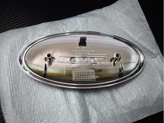 863202P550 Hyundai/Kia Фирменный значек на багажник