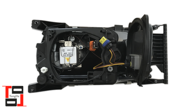 Купить TD0152010XR Tangde Фара основная правая