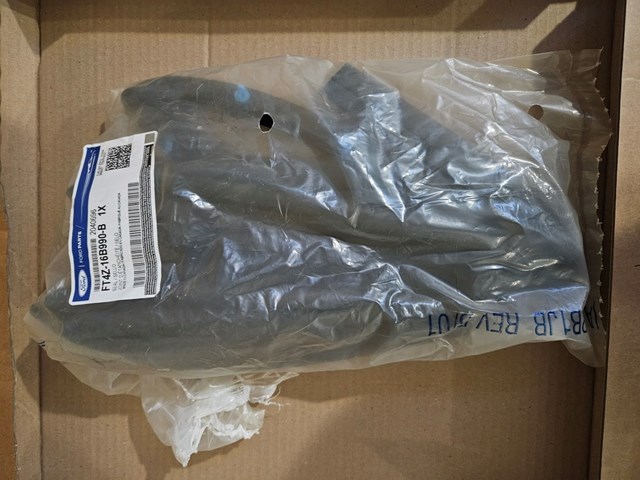  Ford 2040696 цена, от 38.01 USD