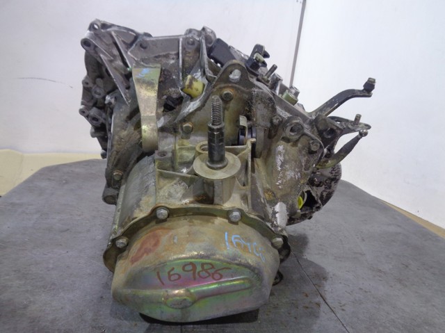 Коробка передач Peugeot/Citroen 2205RX