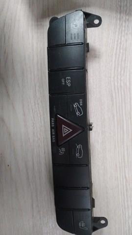  Mercedes A1648703510